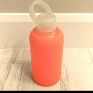 bkr Rosy Pink 500mL Glass Silicone Water Bottle